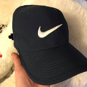 NAVY BLUE nike hat
